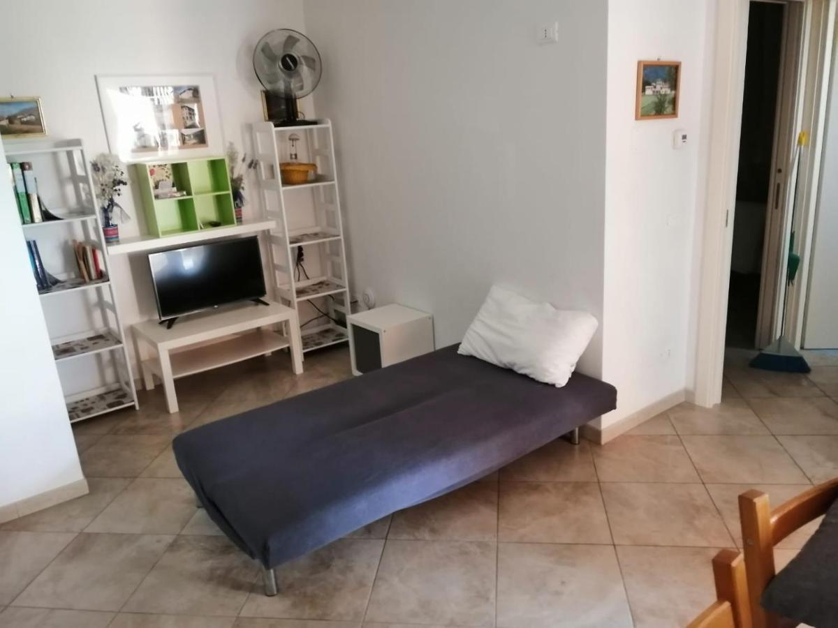 Cascina Legnago Bilocale A 6 Chilometri Da Salo' Apartment Villanuova sul clisi Екстериор снимка
