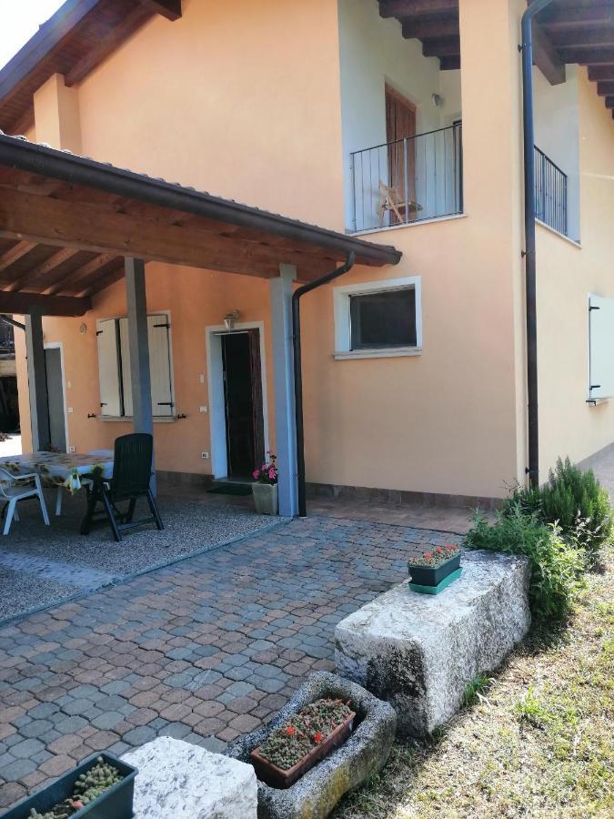 Cascina Legnago Bilocale A 6 Chilometri Da Salo' Apartment Villanuova sul clisi Екстериор снимка