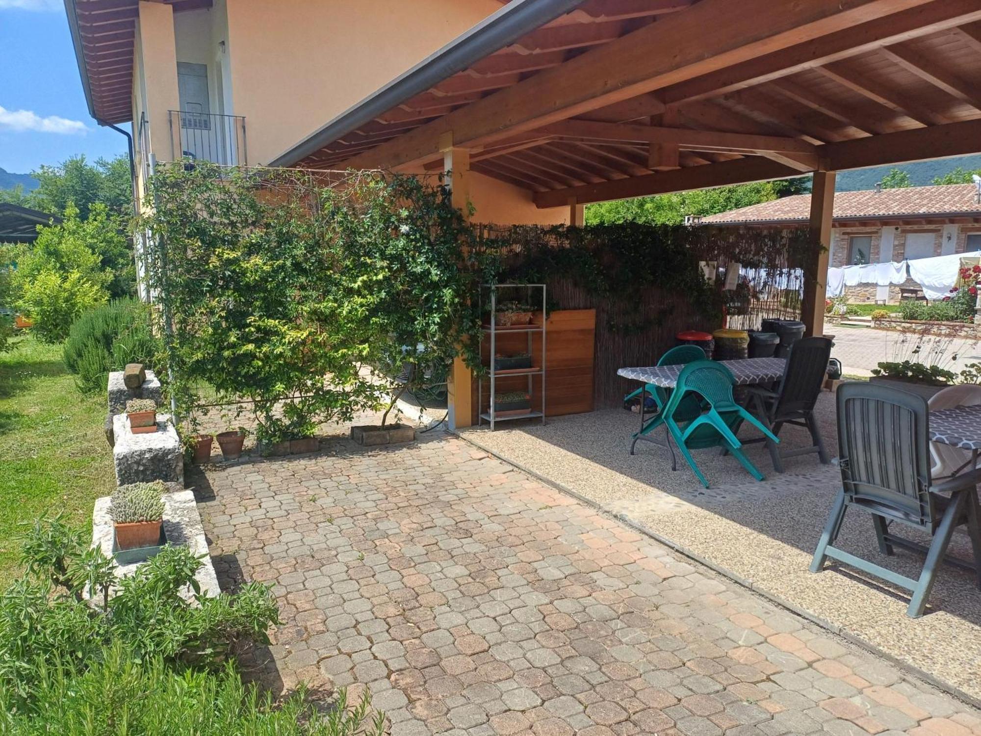 Cascina Legnago Bilocale A 6 Chilometri Da Salo' Apartment Villanuova sul clisi Екстериор снимка